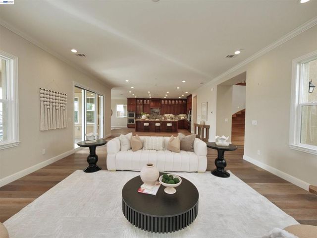 2109 Elderberry Dr, San Ramon, CA 94582