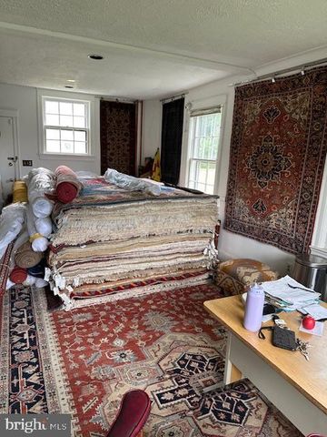 4154 DUKE ST, Alexandria, VA 22304