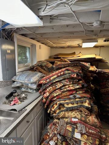 4154 DUKE ST, Alexandria, VA 22304