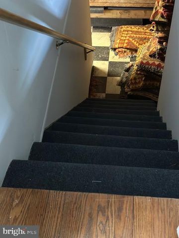 4154 DUKE ST, Alexandria, VA 22304