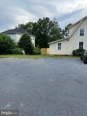 4154 DUKE ST, Alexandria, VA 22304