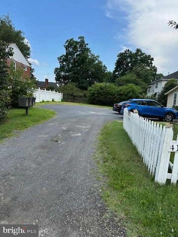 4154 DUKE ST, Alexandria, VA 22304