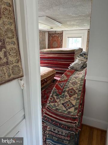 4154 DUKE ST, Alexandria, VA 22304