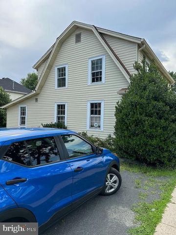 4154 DUKE ST, Alexandria, VA 22304