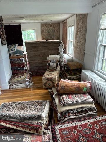 4154 DUKE ST, Alexandria, VA 22304