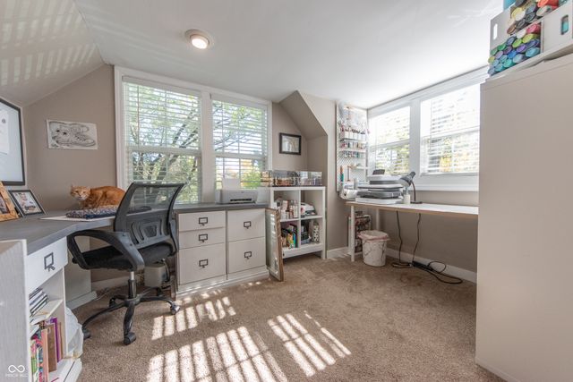 902 18th Street, Columbus, IN 47201