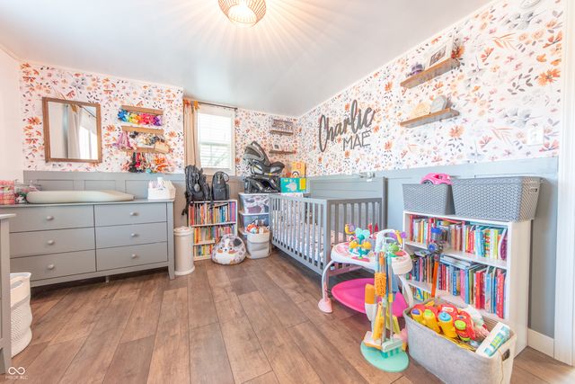 902 18th Street, Columbus, IN 47201