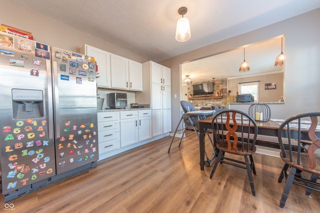 902 18th Street, Columbus, IN 47201