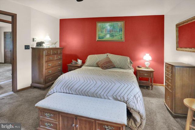 1097 SOFFA RD, East Greenville, PA 18041