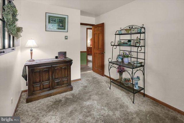 1097 SOFFA RD, East Greenville, PA 18041