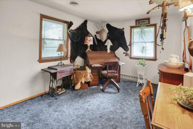 1097 SOFFA RD, East Greenville, PA 18041