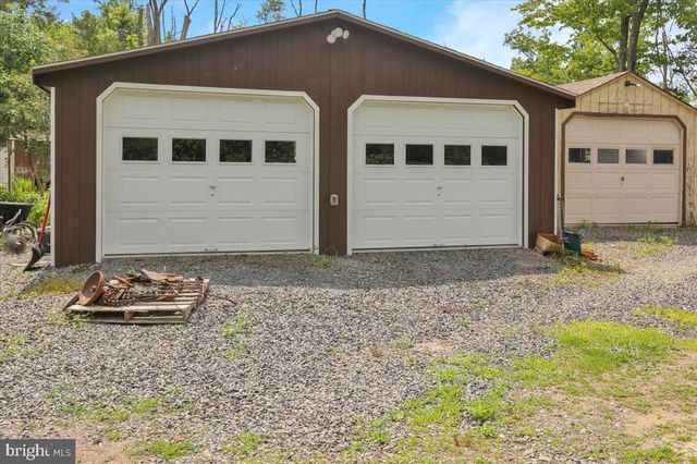 1097 SOFFA RD, East Greenville, PA 18041