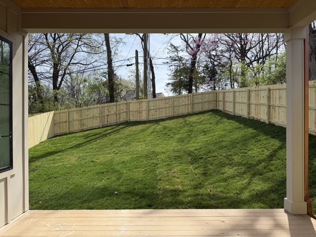 5705B Vine Ridge Dr, Nashville, TN 37205