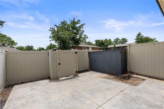 9128 Villaridge Court, St Louis, MO 63123