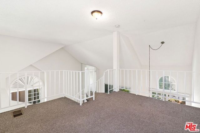 8505 Gulana Avenue 5207, Los Angeles, CA 90293