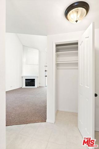 8505 Gulana Avenue 5207, Los Angeles, CA 90293