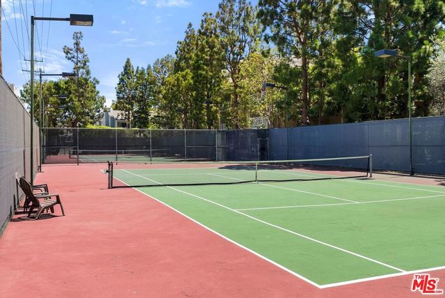 8505 Gulana Avenue 5207, Los Angeles, CA 90293