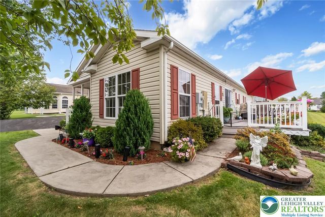 679 Winterthur Way, Easton, PA 18040