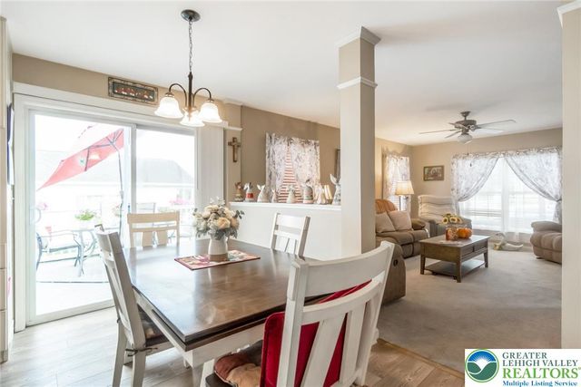 679 Winterthur Way, Easton, PA 18040