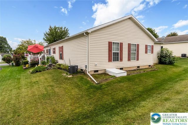 679 Winterthur Way, Easton, PA 18040