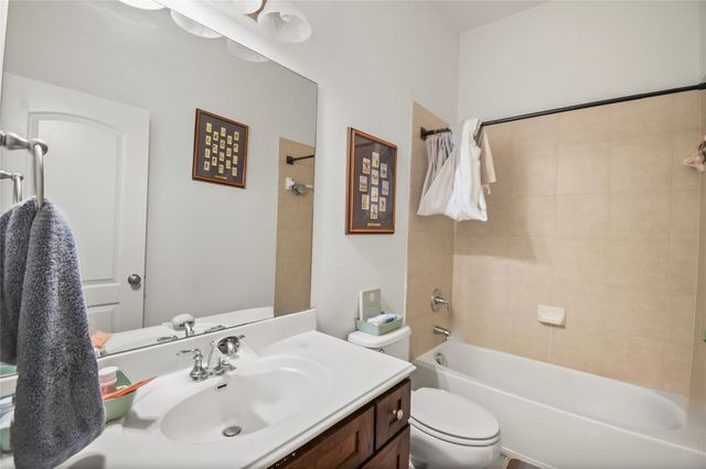 15329 Origins LN 103, Austin, TX 78734