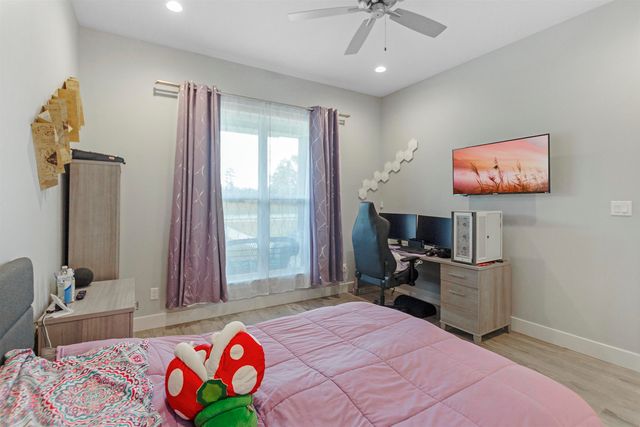 219 White N Gail Ln, Bullard, TX 75757