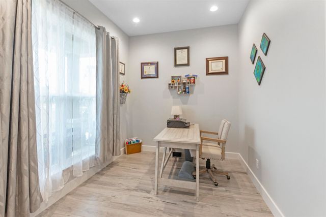 219 White N Gail Ln, Bullard, TX 75757