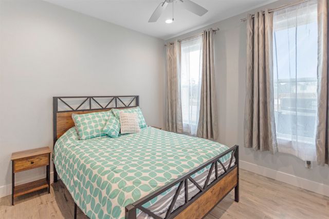 219 White N Gail Ln, Bullard, TX 75757