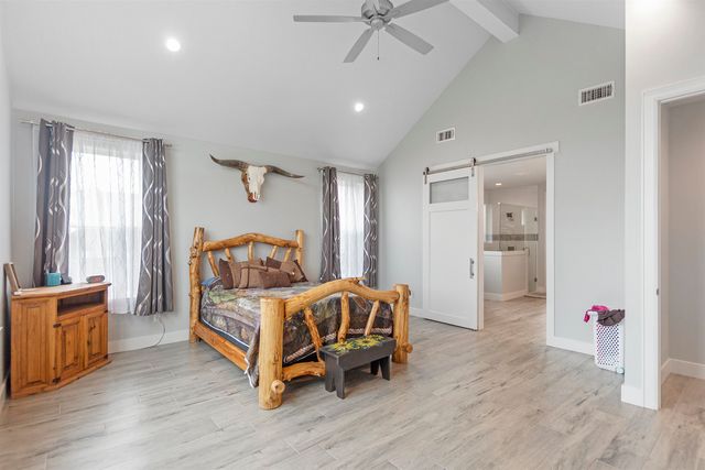 219 White N Gail Ln, Bullard, TX 75757