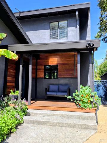 2100 Center Rd, Novato, CA 94947