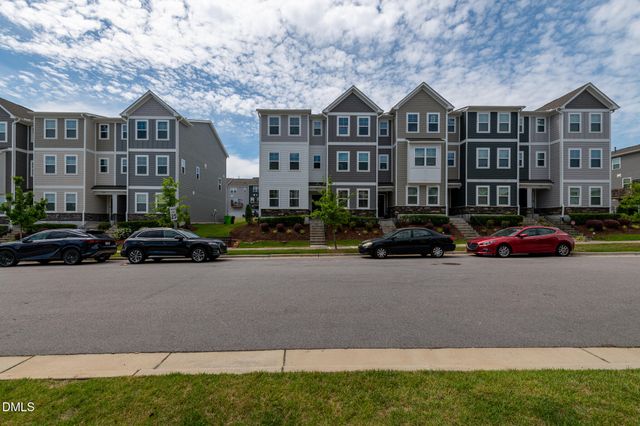 5218 Beardall Street, Raleigh, NC 27616