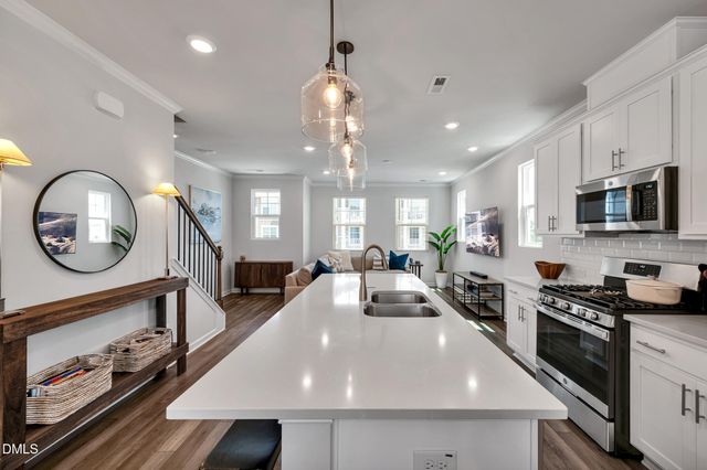 5218 Beardall Street, Raleigh, NC 27616