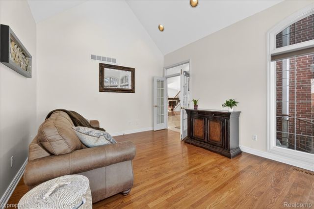 47483 Beckenham Boulevard, Novi, MI 48374