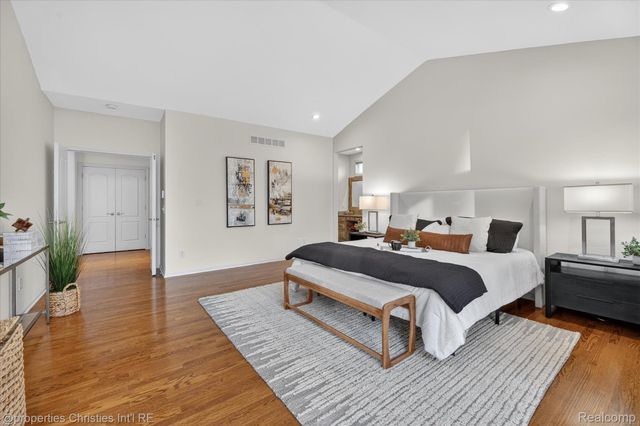 47483 Beckenham Boulevard, Novi, MI 48374