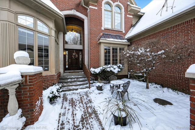 47483 Beckenham Boulevard, Novi, MI 48374