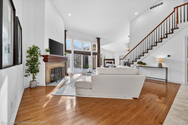 47483 Beckenham Boulevard, Novi, MI 48374