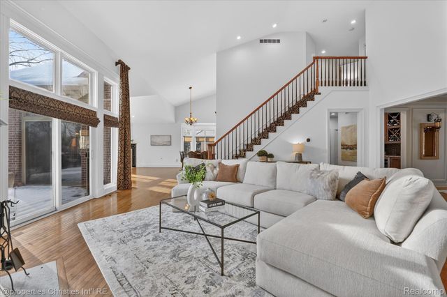 47483 Beckenham Boulevard, Novi, MI 48374