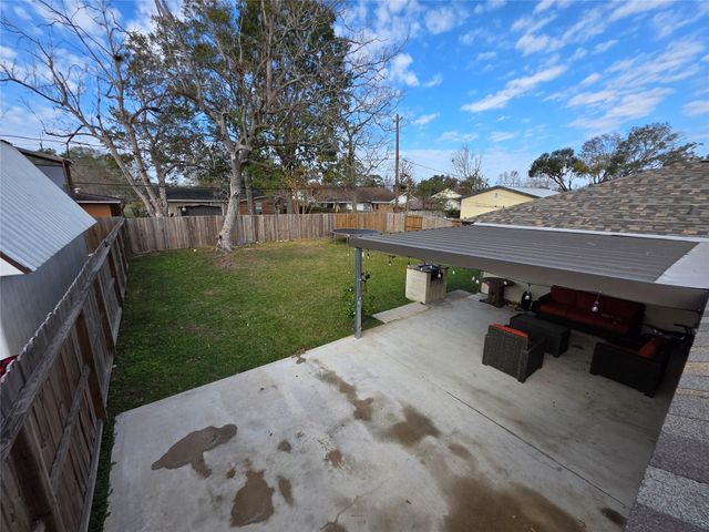 10315 Carthage Drive, Houston, TX 77089