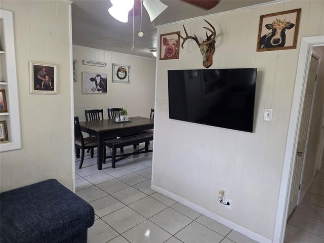10315 Carthage Drive, Houston, TX 77089