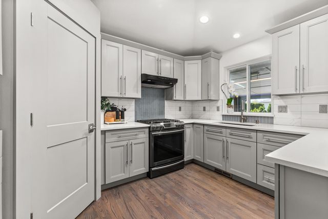 3010 S Sunnybrook Rd, Veradale, WA 99037