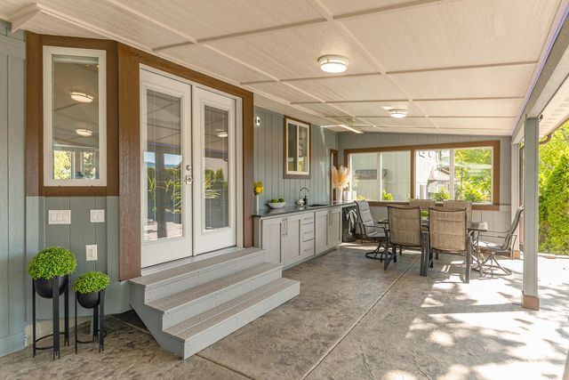 3010 S Sunnybrook Rd, Veradale, WA 99037