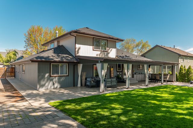 3010 S Sunnybrook Rd, Veradale, WA 99037