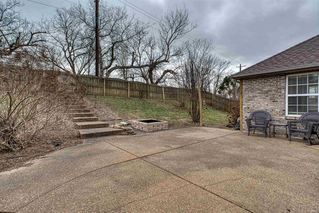 105 Temple Drive, Newburgh, IN 47630