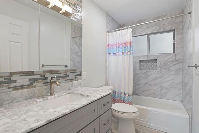 518 W Lincoln Rd, Stockton, CA 95207