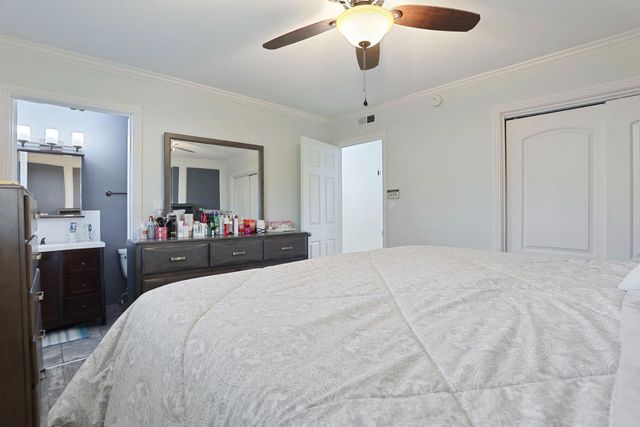 518 W Lincoln Rd, Stockton, CA 95207