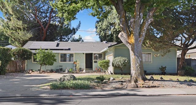 518 W Lincoln Rd, Stockton, CA 95207