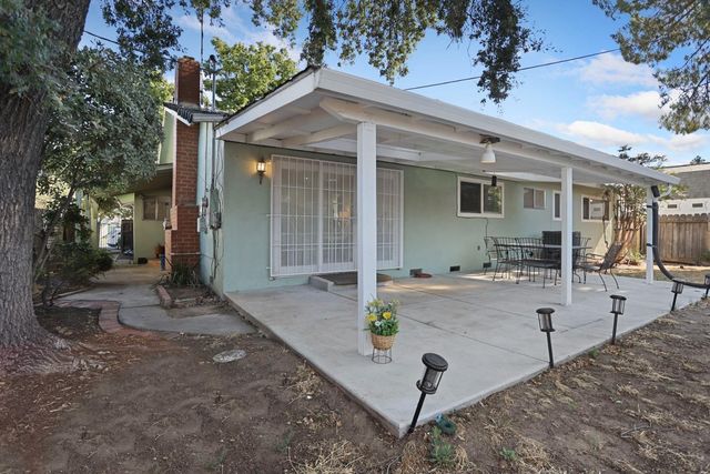 518 W Lincoln Rd, Stockton, CA 95207