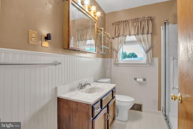 5 JAMES ST, Middletown, PA 17057
