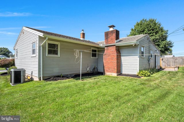 5 JAMES ST, Middletown, PA 17057