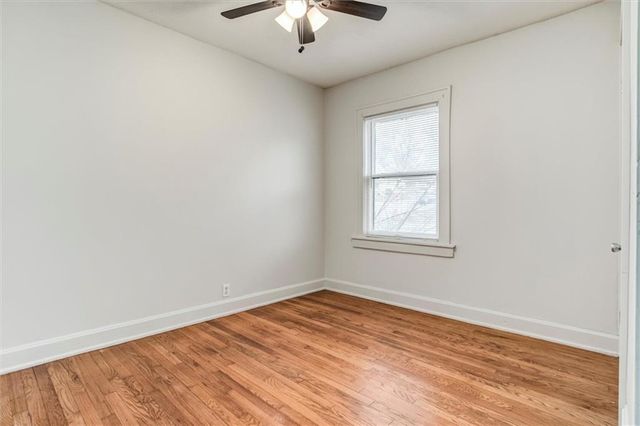 3225 E 60th Street, Kansas City, MO 64130